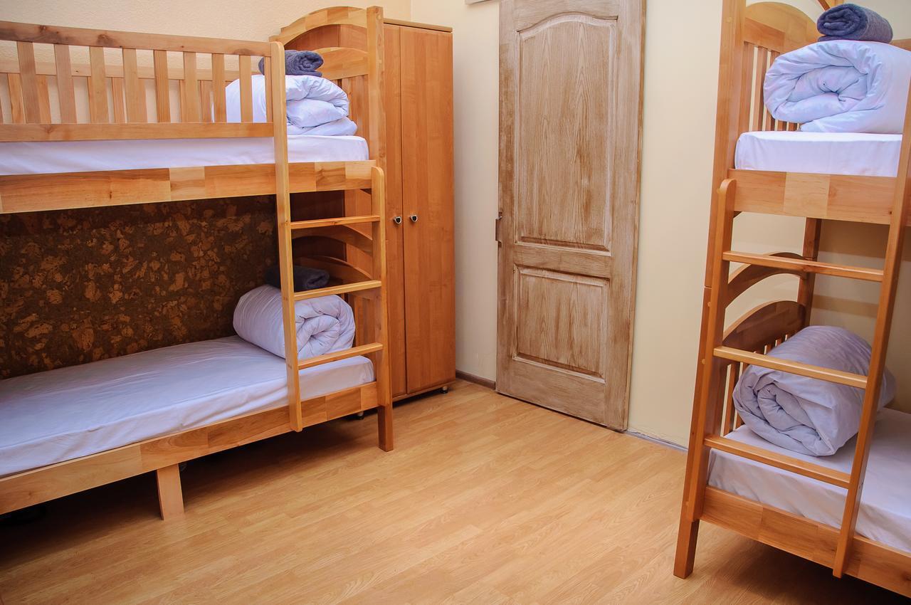 Golden Globus Hostel Kijev Kültér fotó